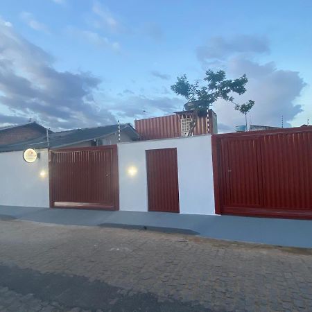 Container Lb Com Garagem Para Carros De Ate 4,5M Боа-Виста Экстерьер фото